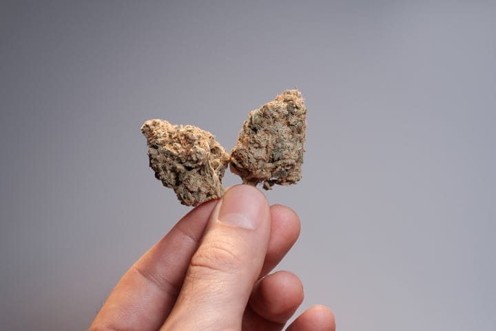 how to spot weed grown with PGRs