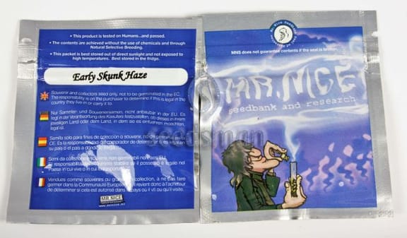 Early Skunk Haze Regular Seeds - 18-MRNEPSXHZ