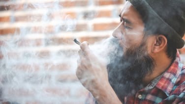 mouth ulcer tobacco Electronic cigarettes: Necrotic ulcer