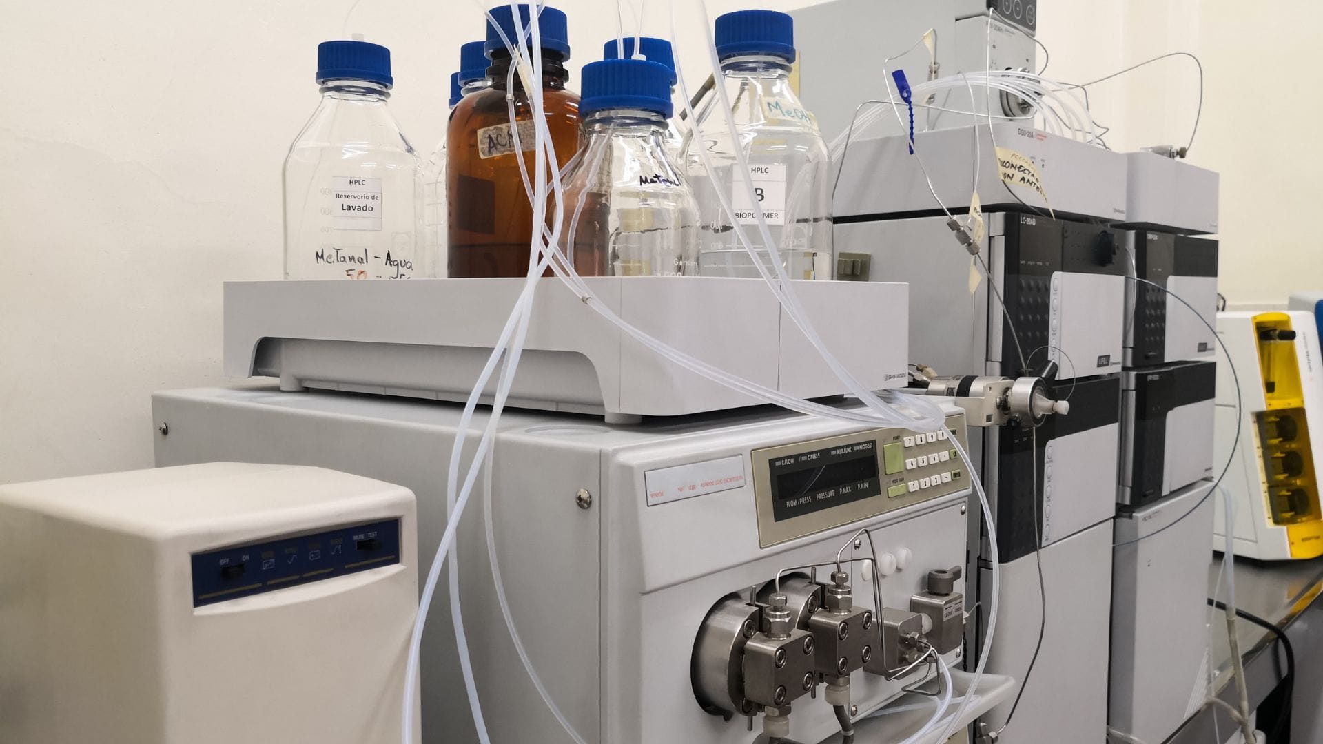 HPLC testing equipment