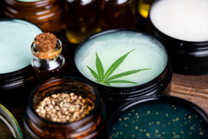 Kann der Verzehr von Hanfsamen die Hautpflege verbessern?