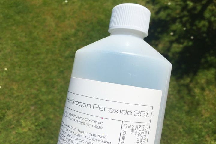 can hydrogen peroxide help wjth fungus gnats