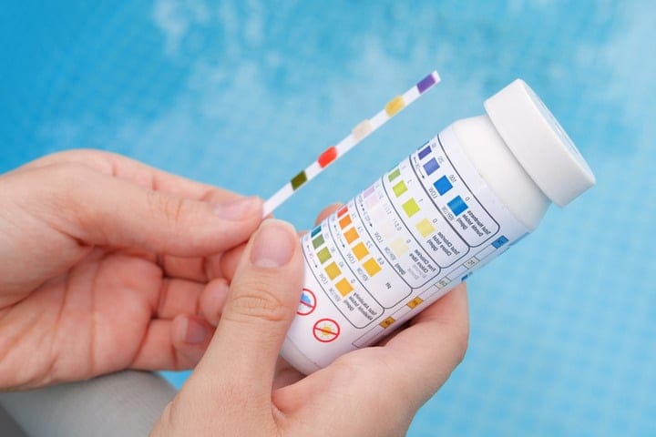 liquid pH test kit