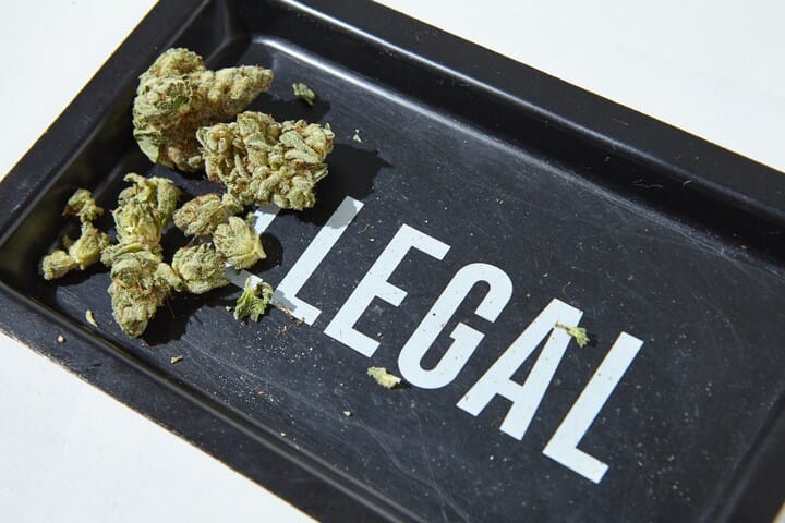 keep your buds on your rolling tray