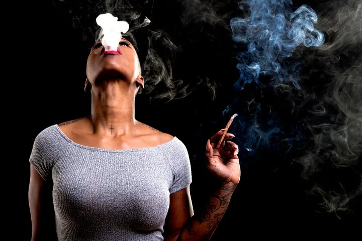 smoking cannabis gets THC to the lungs in seconds